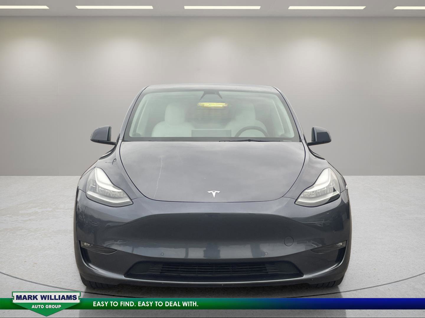 Used 2022 Tesla Model Y Long Range image 8