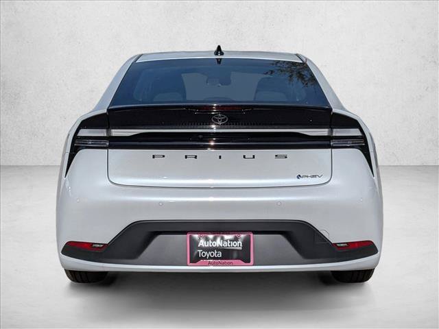 New 2026 Toyota Prius Plug-In Hybrid FWD image 7
