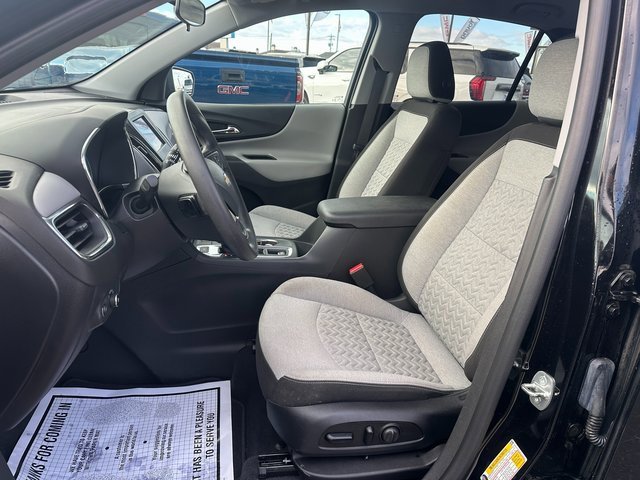 Used 2023 Chevrolet Equinox LT image 16