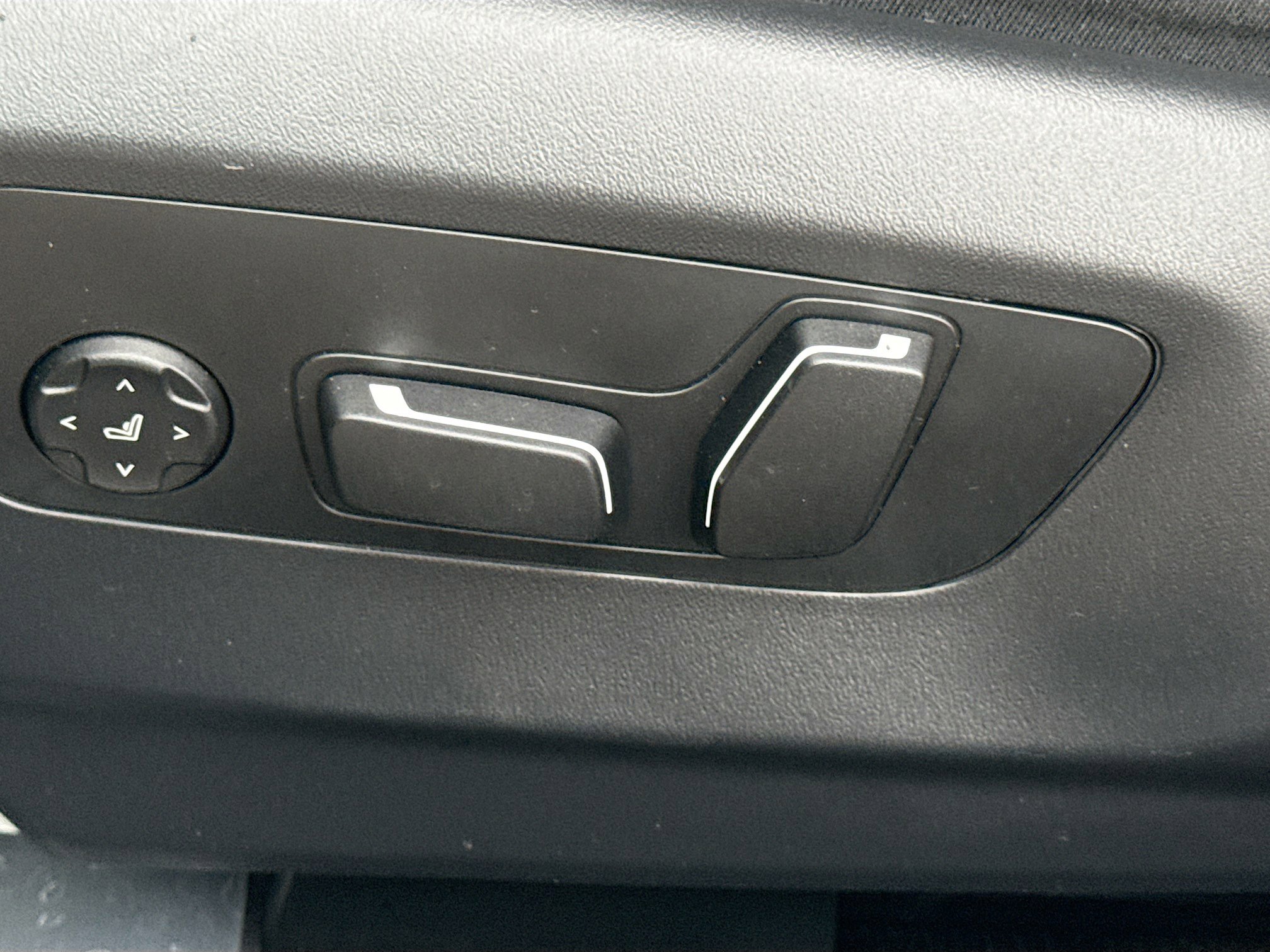 Used 2026 BMW 540i xDrive image 24