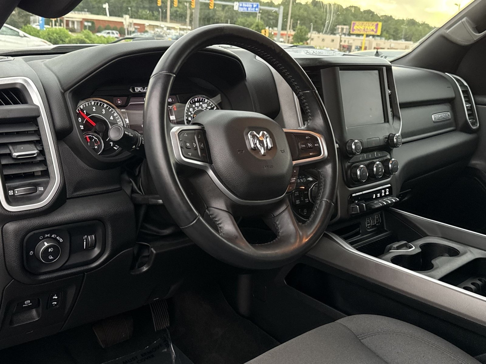 Used 2022 RAM 1500 Big Horn AWD/4WD image 16