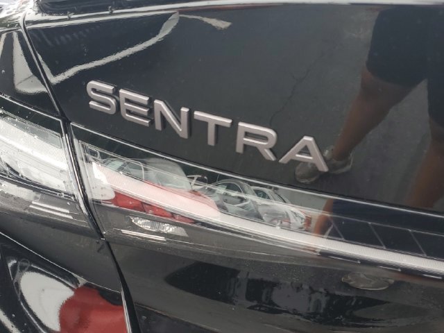 New 2027 Nissan Sentra SR w/ SR All Weather Package FWD image 6