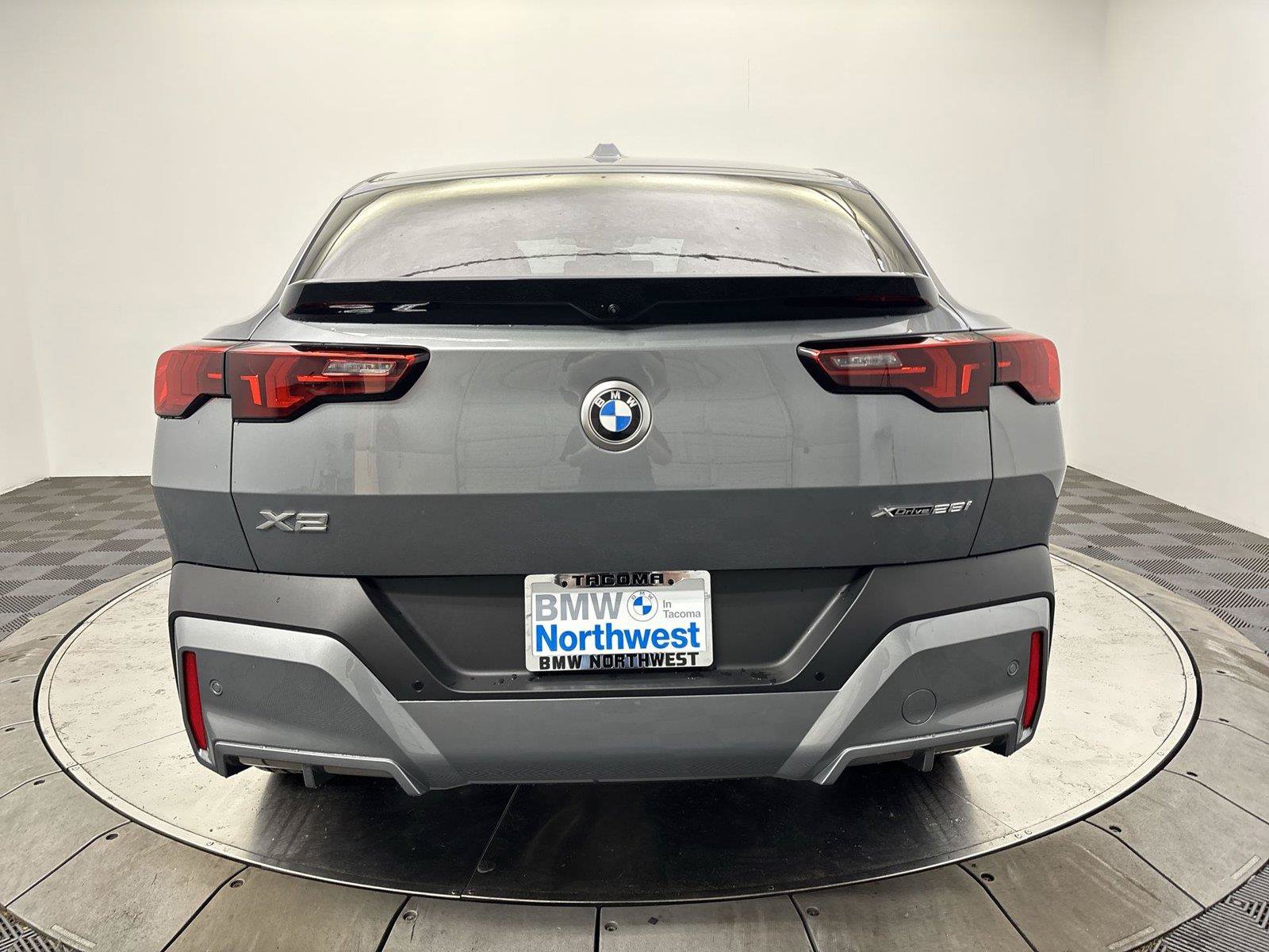 New 2026 BMW X2 xDrive28i w/ Technology Package AWD/4WD image 15