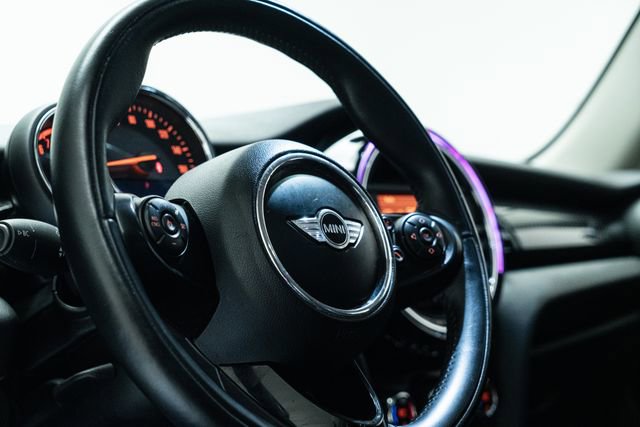 Used 2016 MINI Cooper S image 24