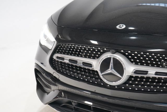 Used 2022 Mercedes-Benz GLA 250 4MATIC image 9