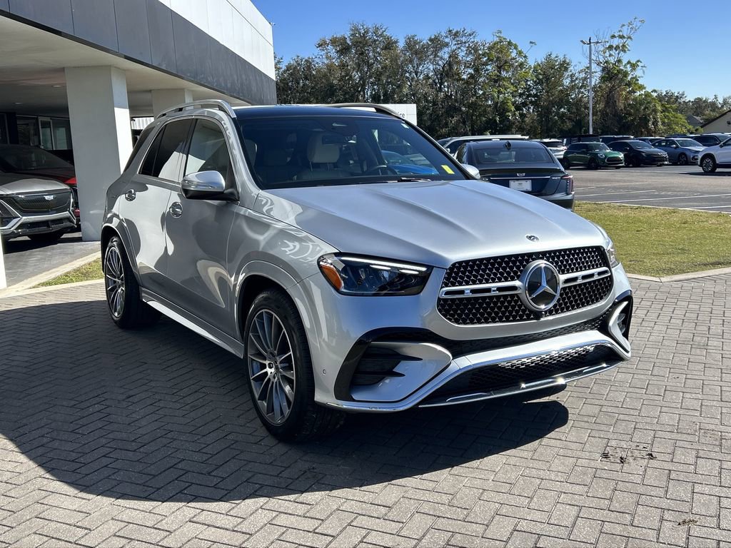 Used 2025 Mercedes-Benz GLE 350 4MATIC image 7