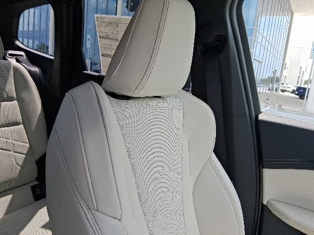 New 2026 BMW X1 xDrive28i w/ Technology Package AWD/4WD image 20