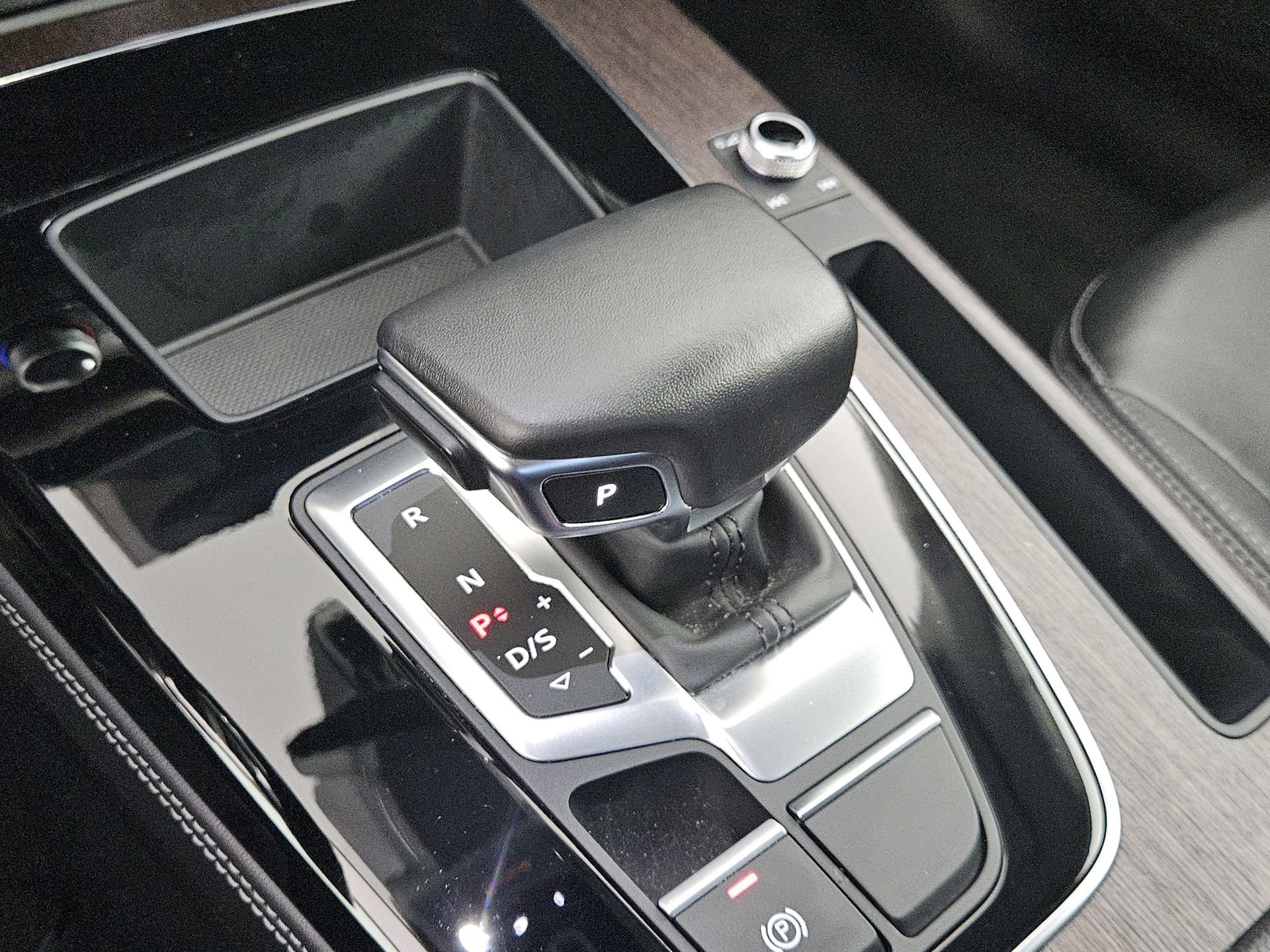 Certified 2023 Audi Q5 2.0T Premium Plus w/ Premium Plus Package AWD/4WD image 31