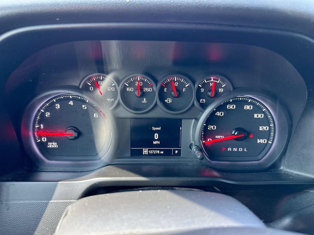 Used 2021 Chevrolet Silverado 1500 W/T w/ WT Value Package AWD/4WD image 12