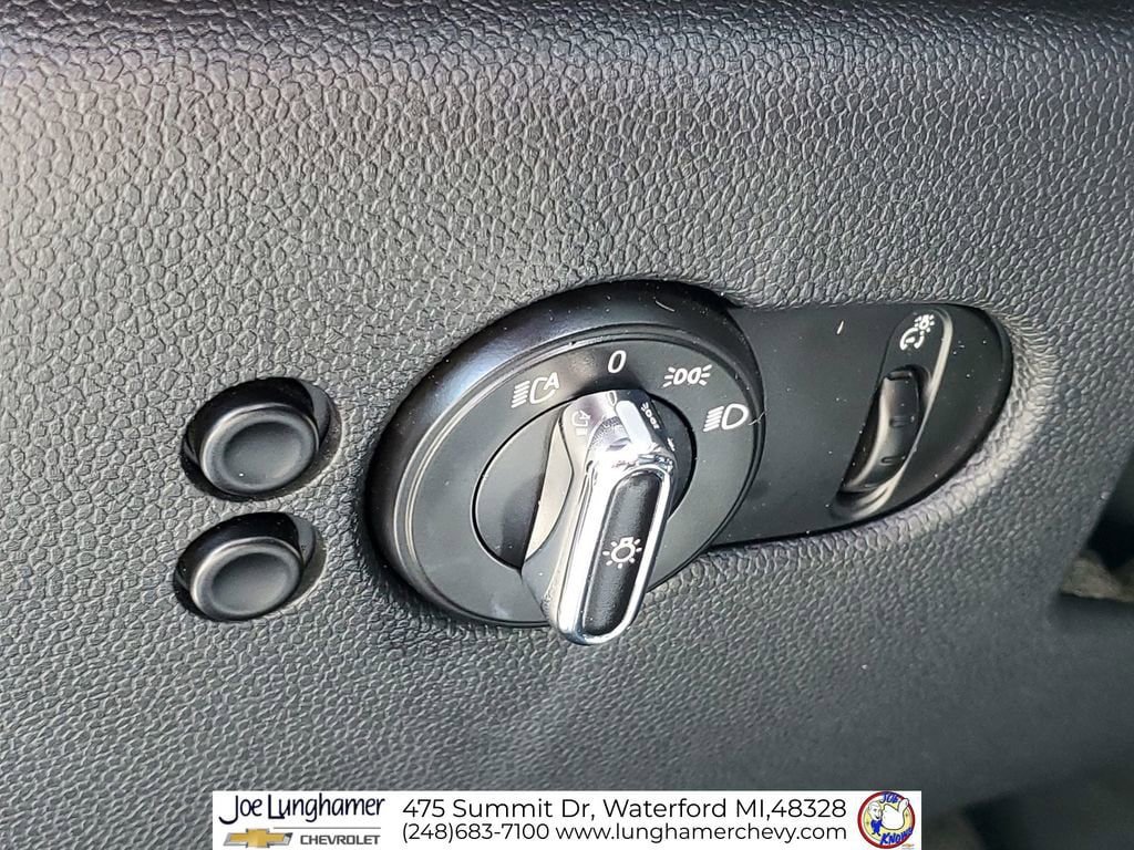 Used 2016 MINI Cooper 4-Door Hardtop FWD image 34