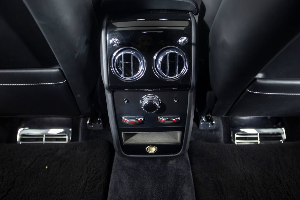 Used 2019 Rolls-Royce Cullinan AWD/4WD image 46