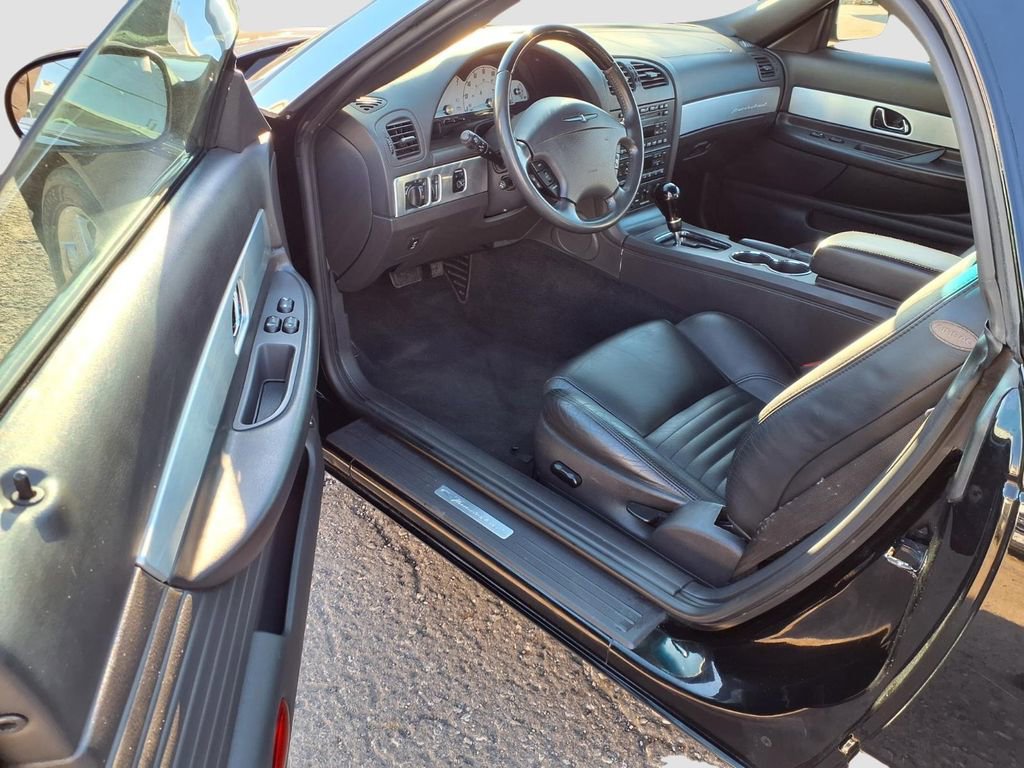 Used 2002 Ford Thunderbird image 11