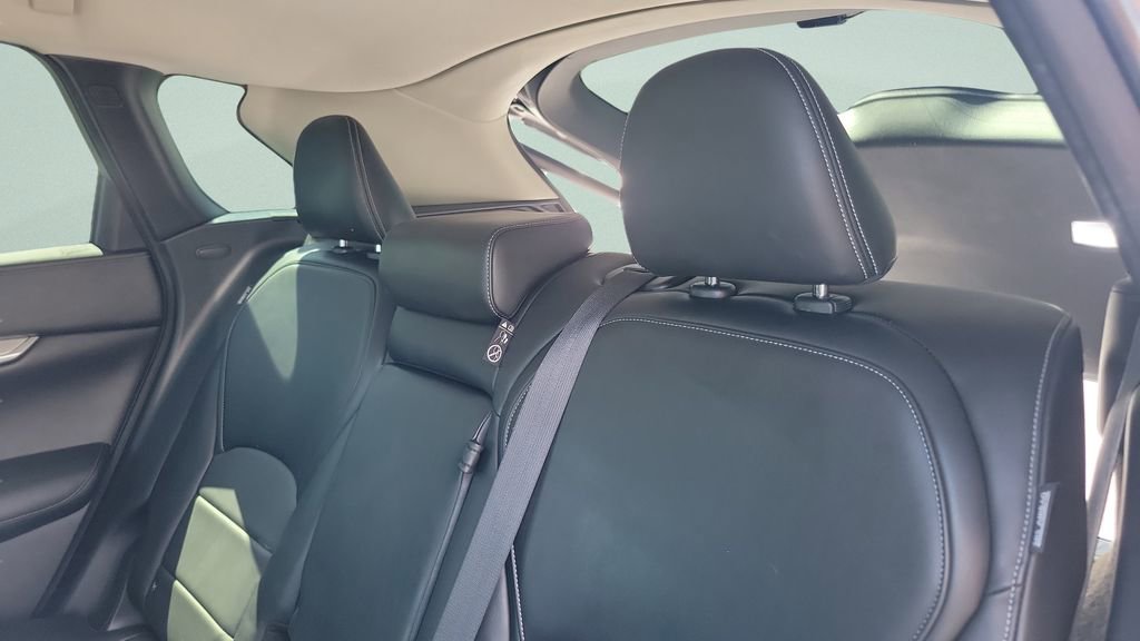 Used 2021 INFINITI QX50 Luxe FWD image 10