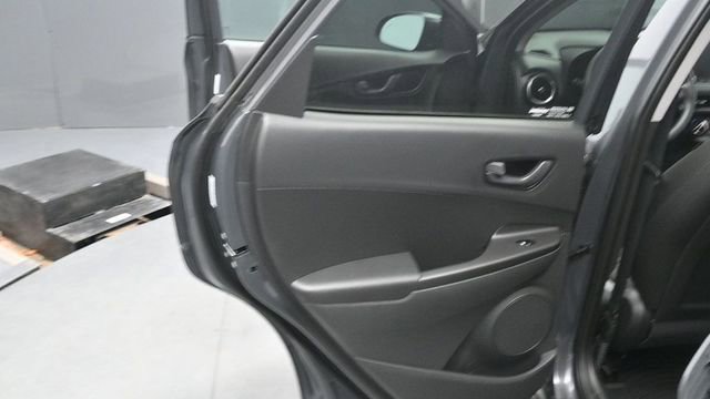 Used 2023 Hyundai Kona SEL w/ Cargo Package AWD/4WD image 15