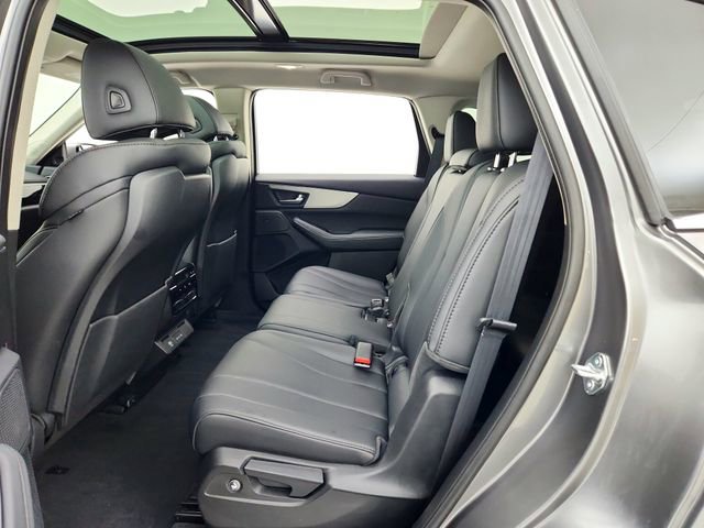 Used 2025 Acura MDX SH-AWD image 26