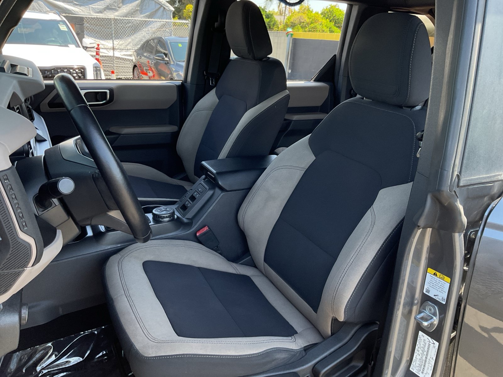 Used 2021 Ford Bronco Big Bend w/ Sasquatch Package AWD/4WD image 18