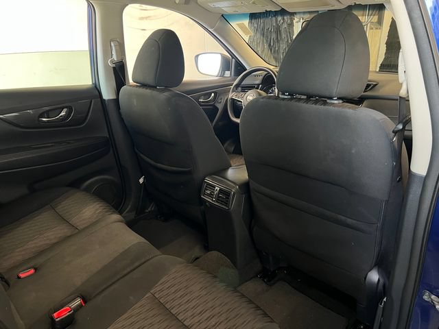 Used 2018 Nissan Rogue S AWD/4WD image 40