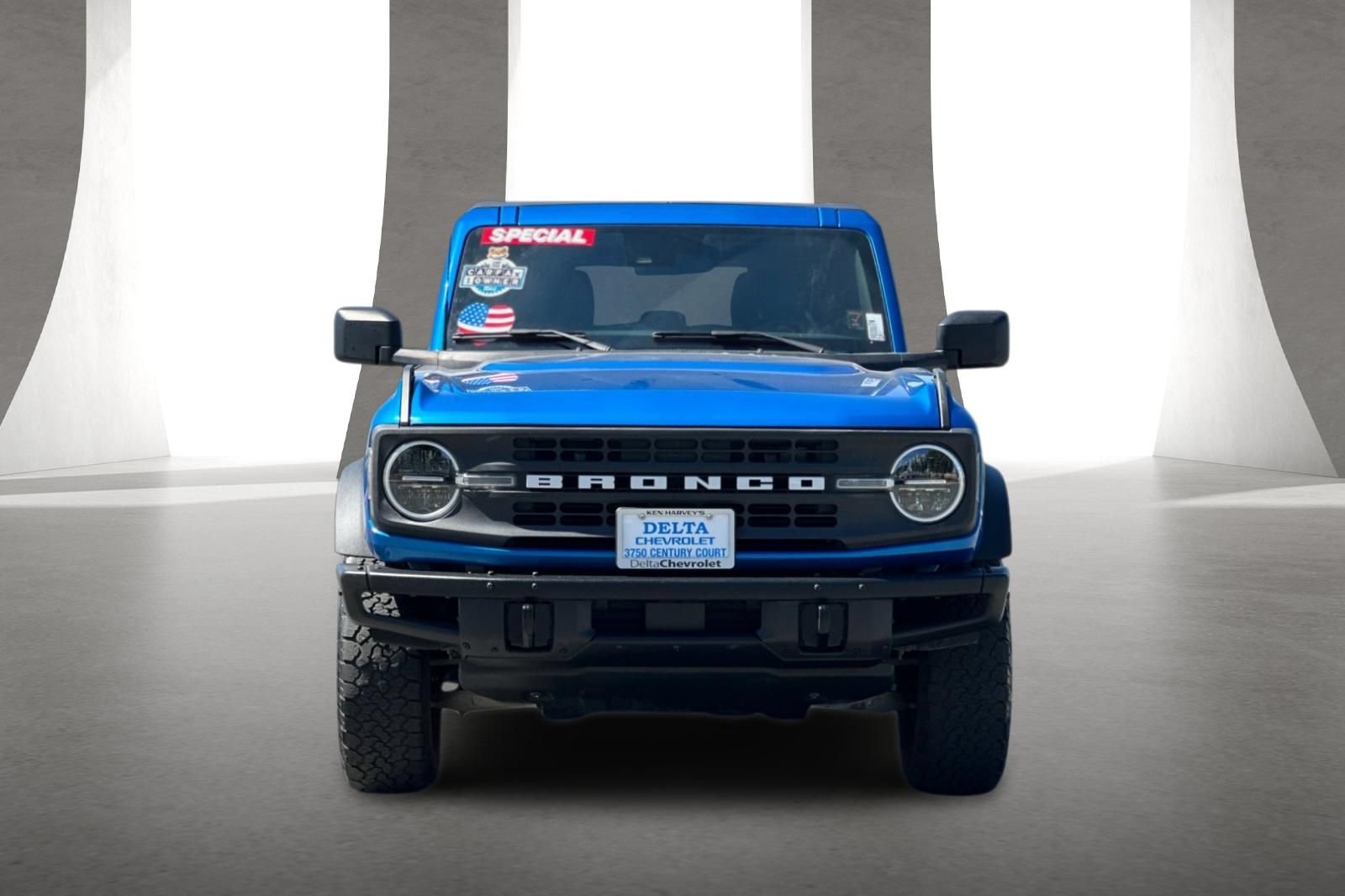 Used 2022 Ford Bronco Black Diamond AWD/4WD image 9