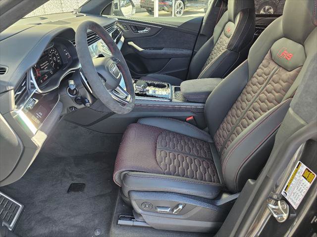 New 2025 Audi RS Q8 performance image 2