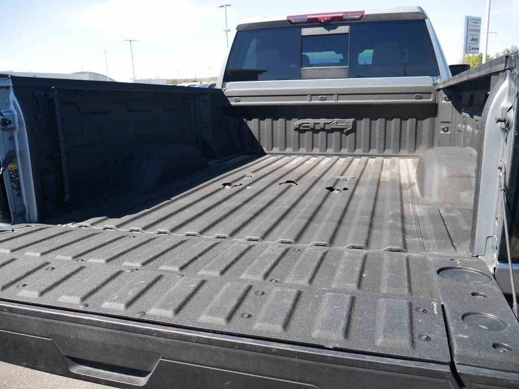 Used 2024 GMC Sierra 3500 AT4 w/ AT4 Premium Plus Package image 11