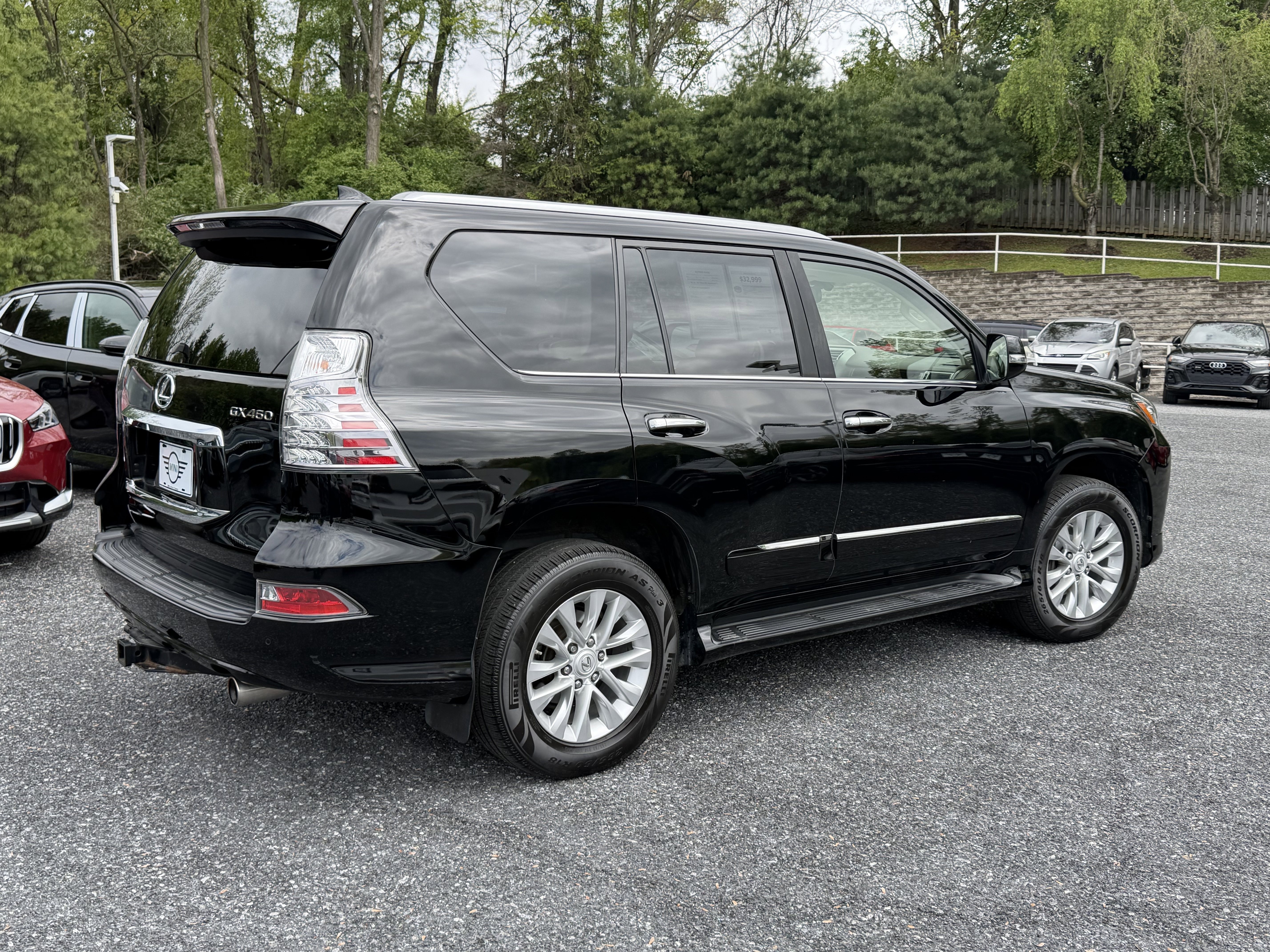 Used 2019 Lexus GX 460 Premium w/ Premium Package AWD/4WD image 4