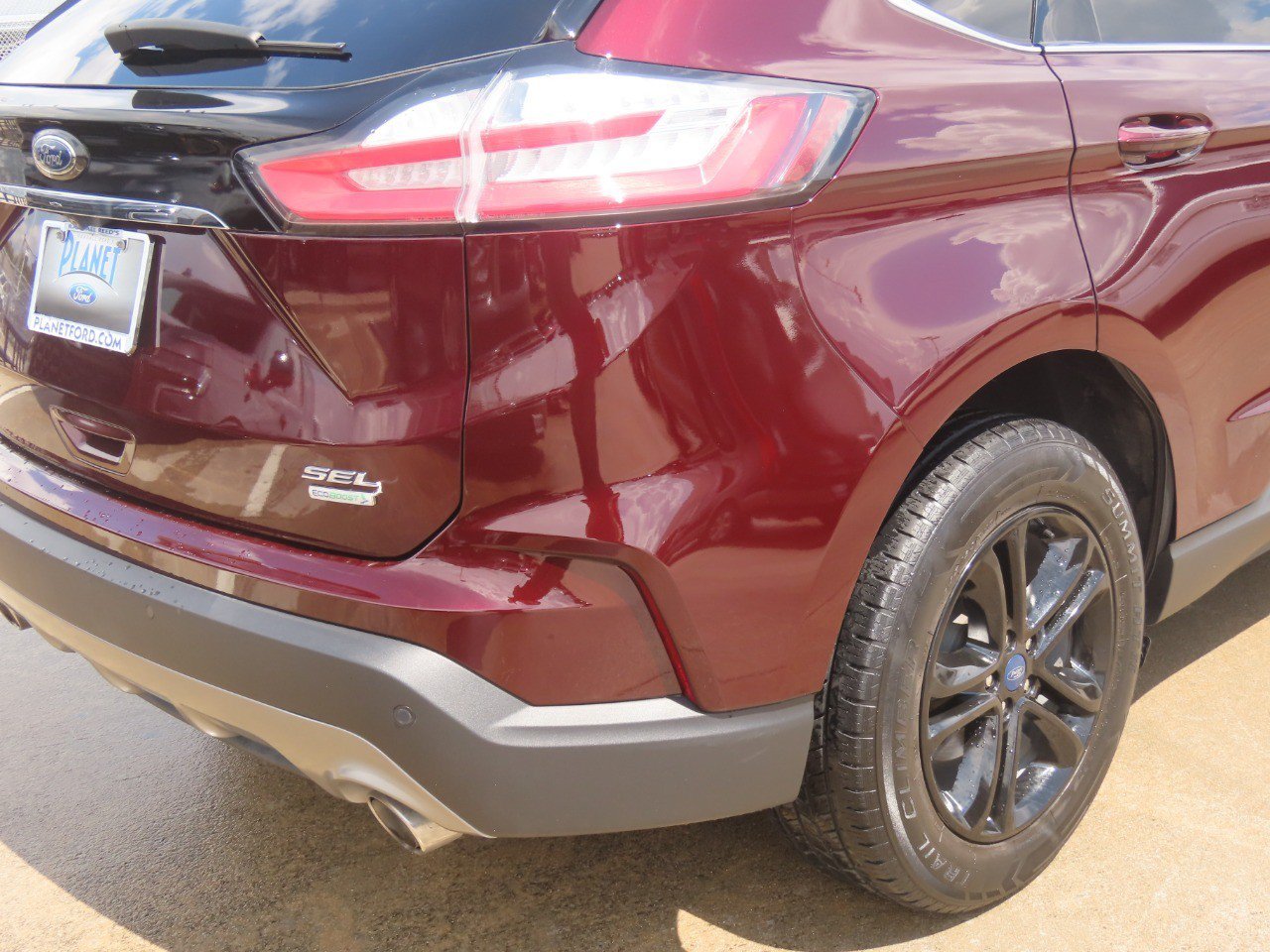 Used 2020 Ford Edge SEL w/ Convenience Package FWD image 12