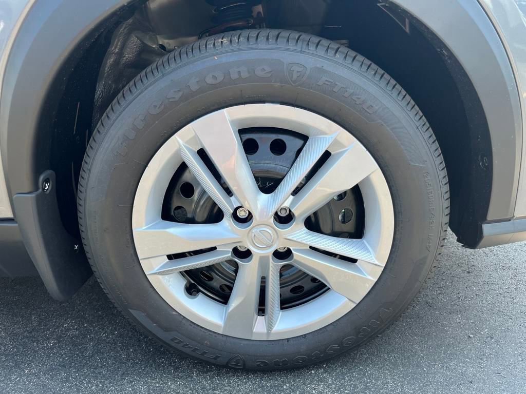 New 2025 Nissan Kicks Play S image 11