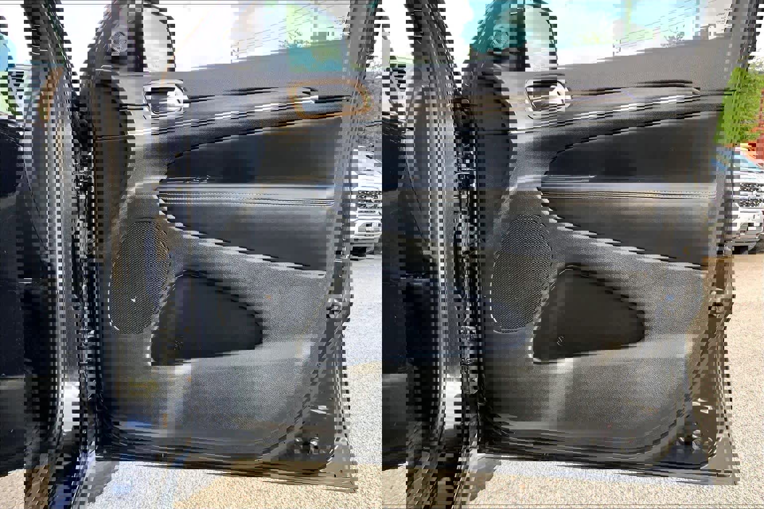 Used 2015 Jeep Grand Cherokee Limited RWD image 22