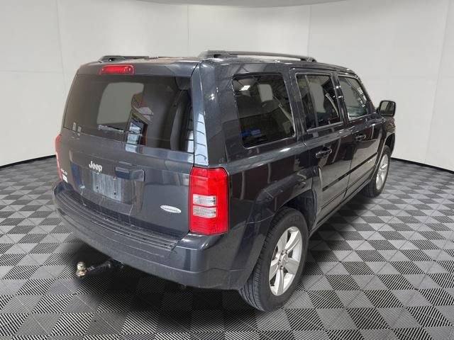 Used 2015 Jeep Patriot Latitude w/ Mopar Trailer Tow Group image 5