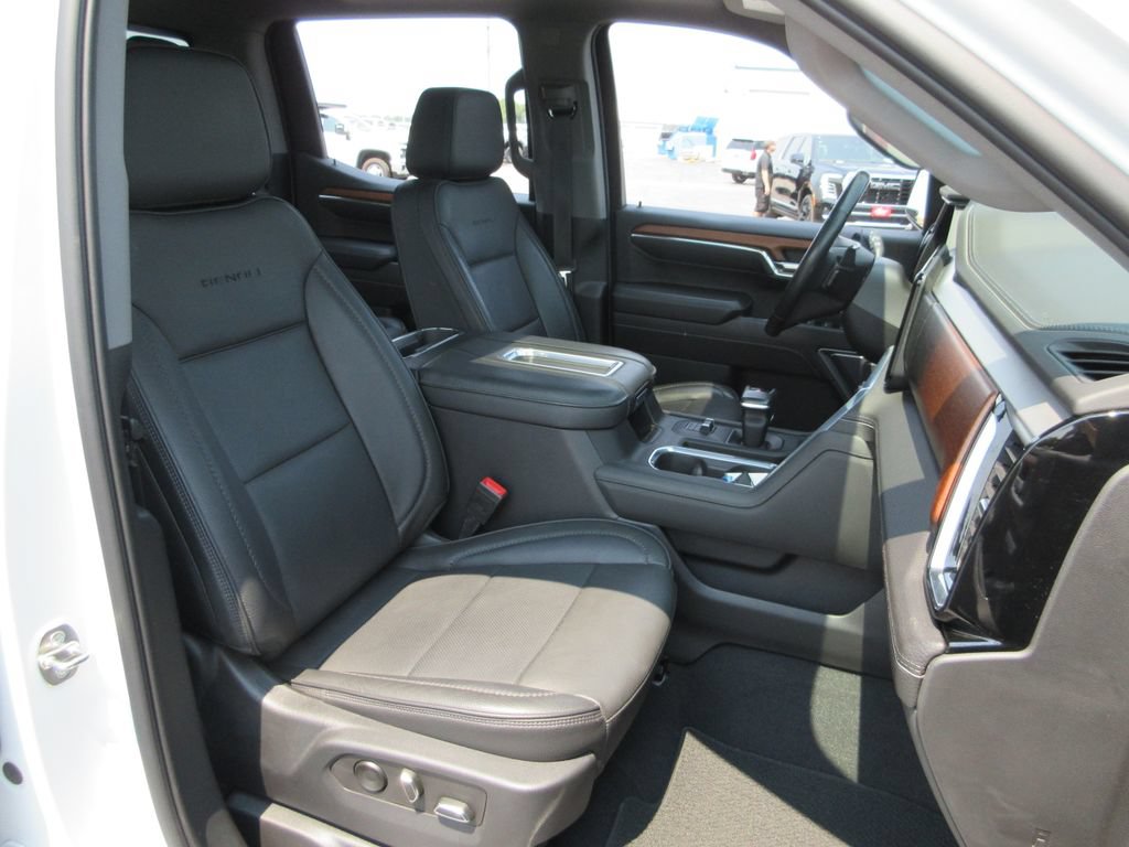 Certified 2022 GMC Sierra 1500 Denali w/ Denali Reserve Package AWD/4WD image 24