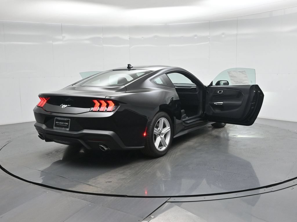 New 2026 Ford Mustang Coupe RWD image 5