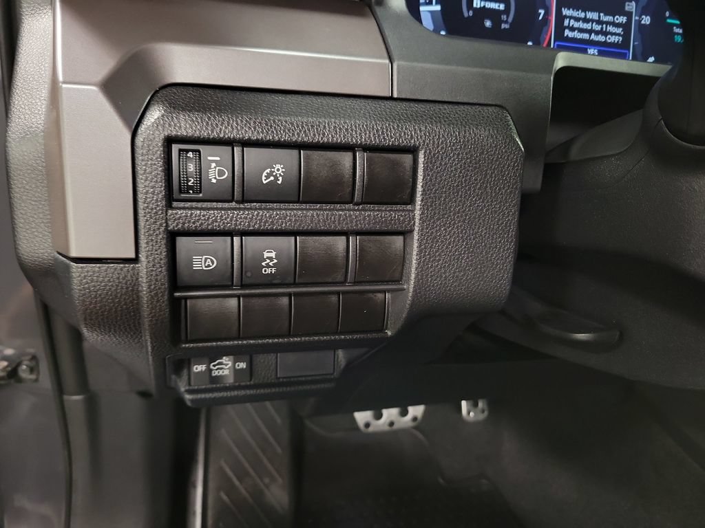 Used 2024 Toyota Tacoma TRD Sport AWD/4WD image 29