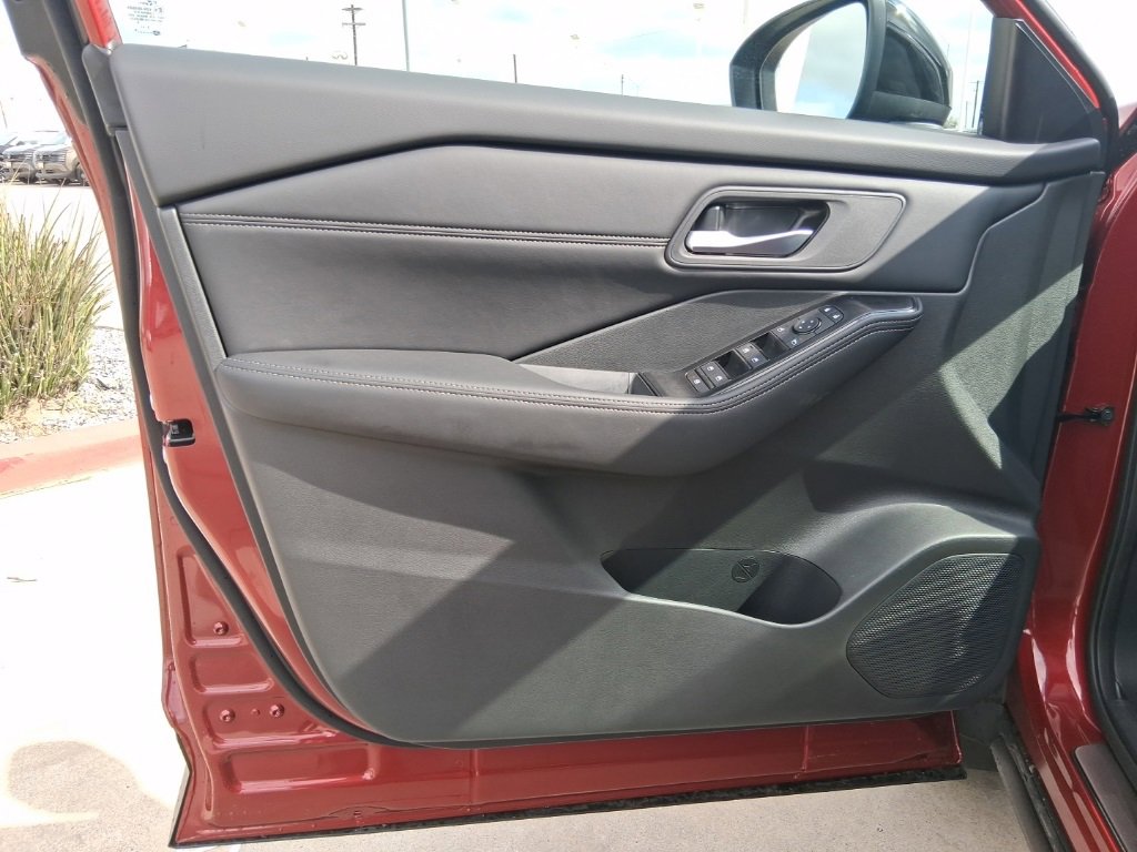 New 2026 Nissan Rogue SV image 21