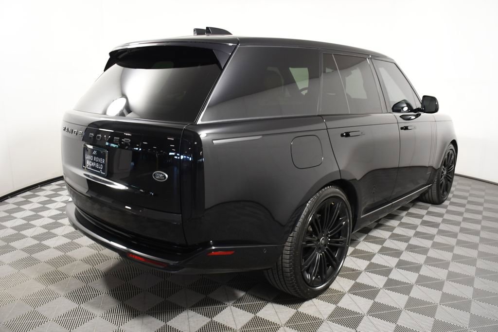 Used 2023 Land Rover Range Rover SE AWD/4WD image 6