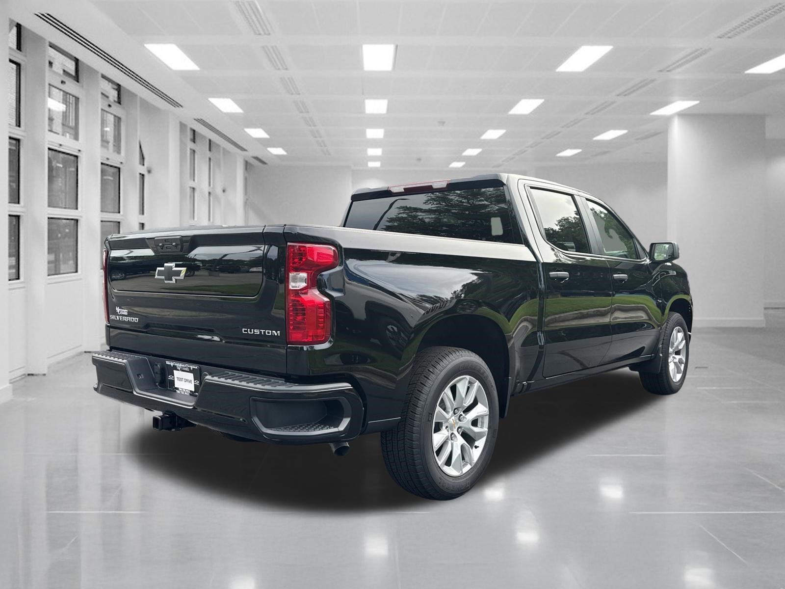 New 2026 Chevrolet Silverado 1500 Custom RWD image 5