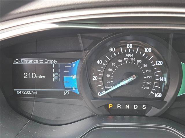 Used 2019 Ford Fusion SE FWD image 11