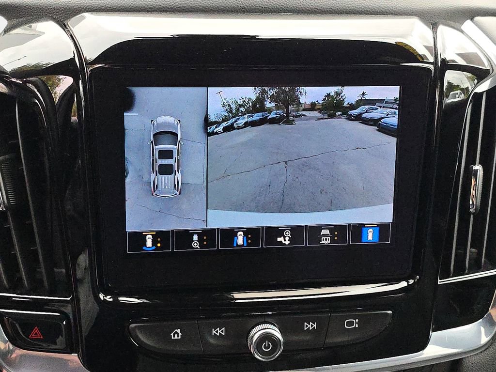 Used 2023 Chevrolet Traverse Premier w/ Redline Edition AWD/4WD image 30