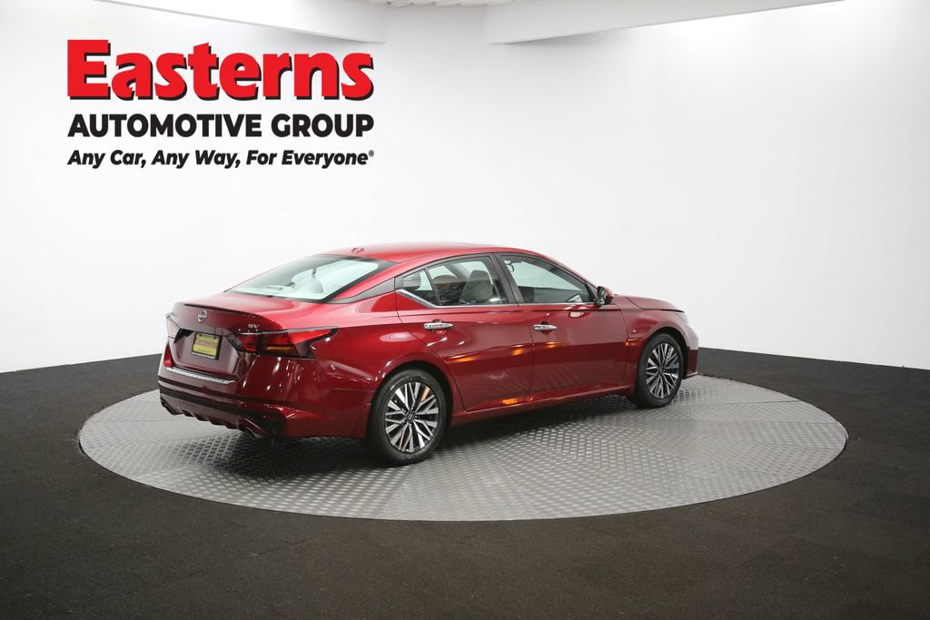 Used 2023 Nissan Altima 2.5 SV w/ SV Premium Package FWD image 41