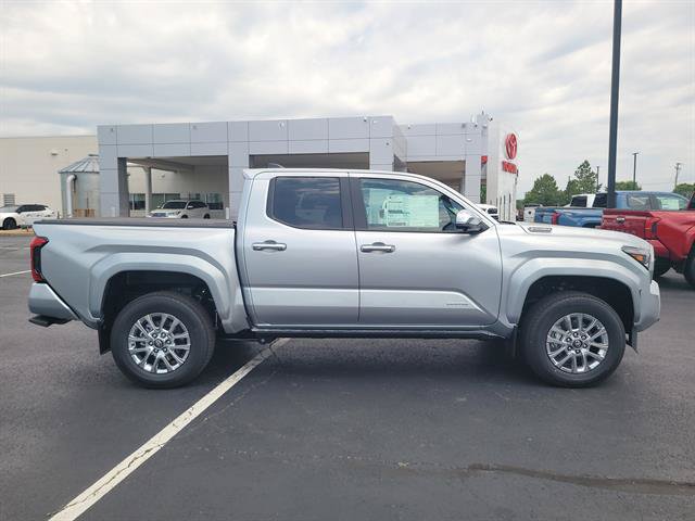 New 2026 Toyota Tacoma Limited AWD/4WD image 4