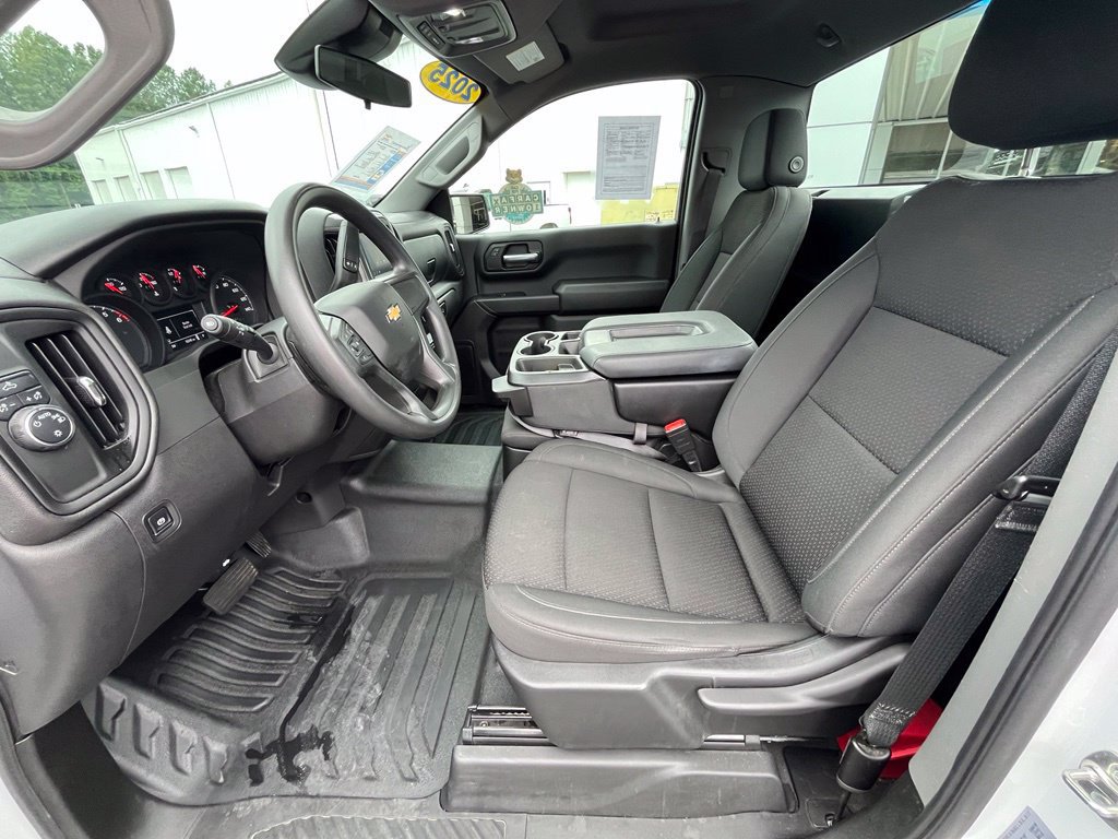 Used 2025 Chevrolet Silverado 1500 W/T RWD image 14