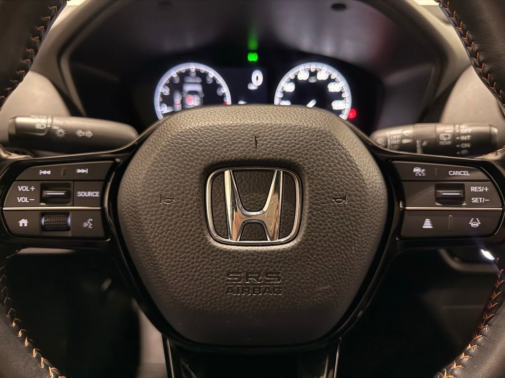 Used 2025 Honda HR-V Sport image 17
