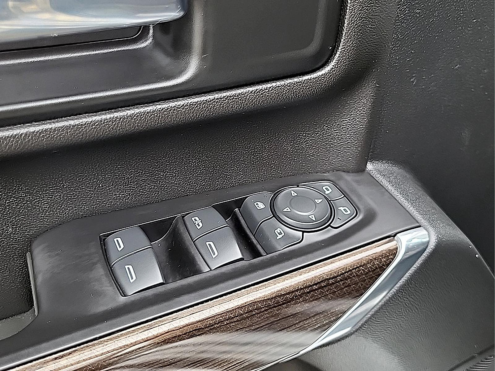 Used 2020 Chevrolet Silverado 2500 LT w/ All Star Edition AWD/4WD image 14