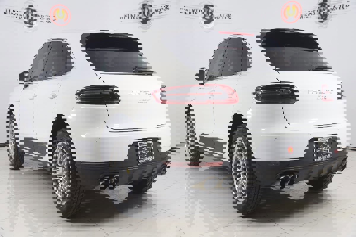 Used 2015 Porsche Macan S image 4