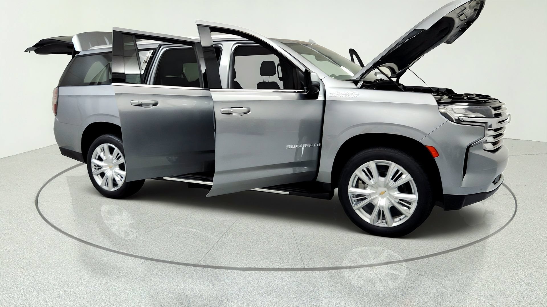 Used 2023 Chevrolet Suburban High Country AWD/4WD image 14