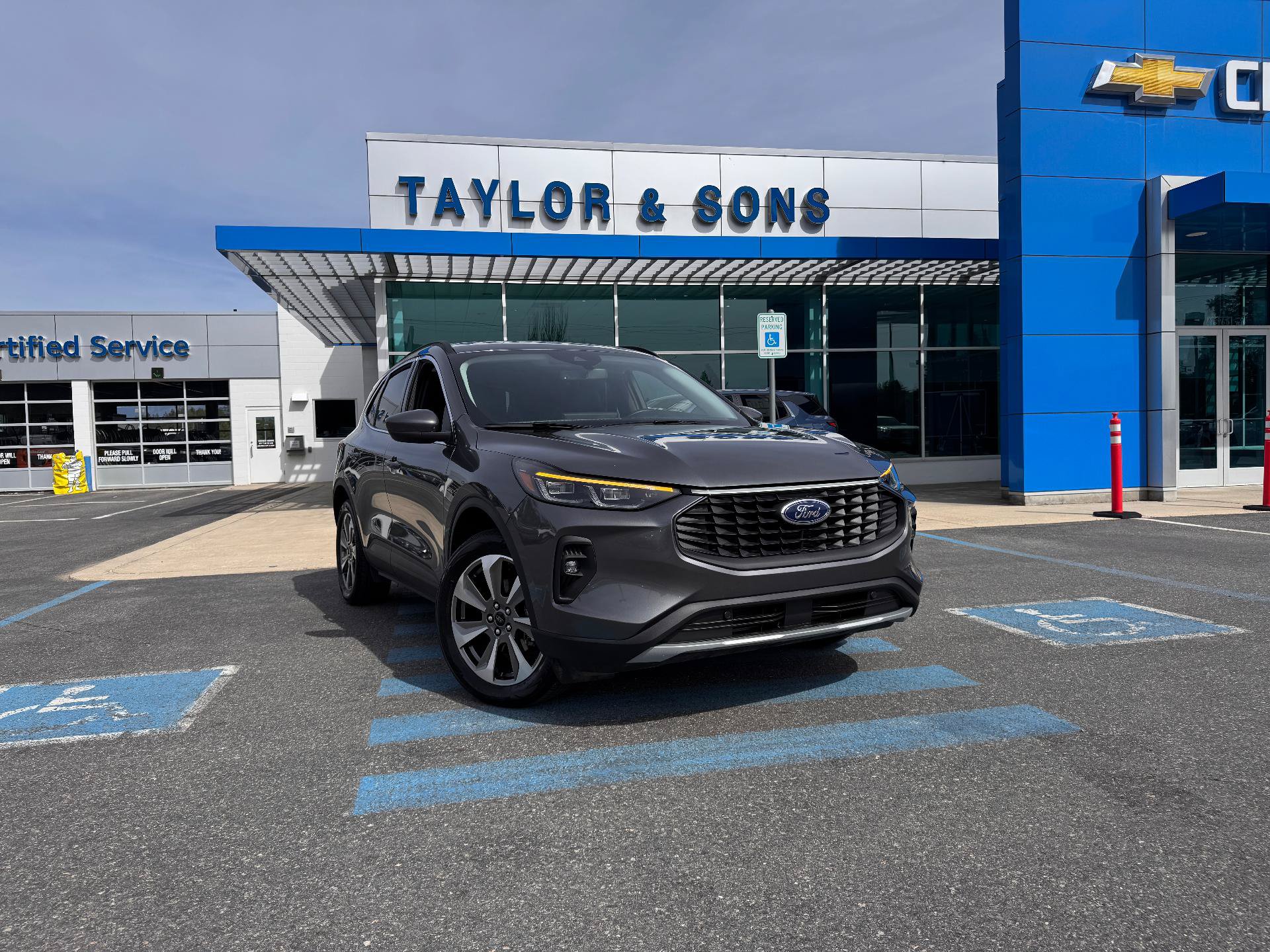 Used 2025 Ford Escape Platinum