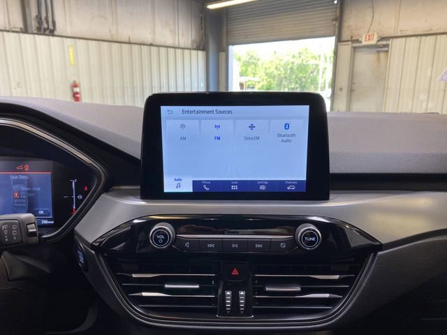 Used 2025 Ford Escape Active image 37