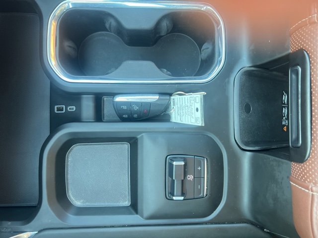 Used 2024 GMC Sierra 2500 Denali Ultimate image 24