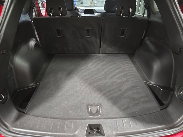 Used 2021 Chevrolet Blazer LT w/ LPO, Black Accent Package image 16