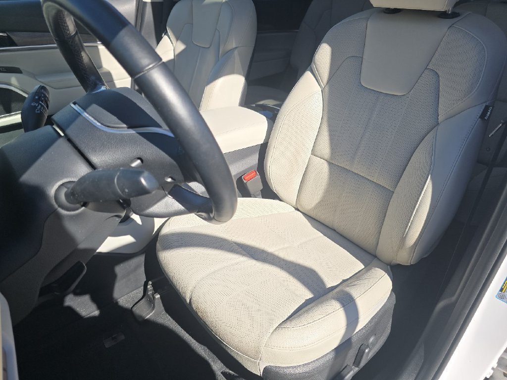 Used 2021 Kia Telluride EX w/ EX Premium Package AWD/4WD image 25