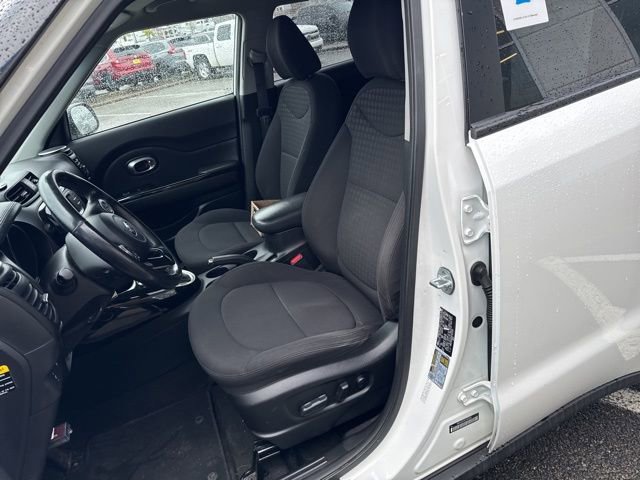 Used 2014 Kia Soul ! image 13